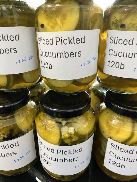 sliced cucumber